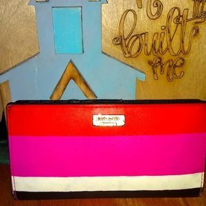 KATE SPADE NEW YORK WALLET 🦋